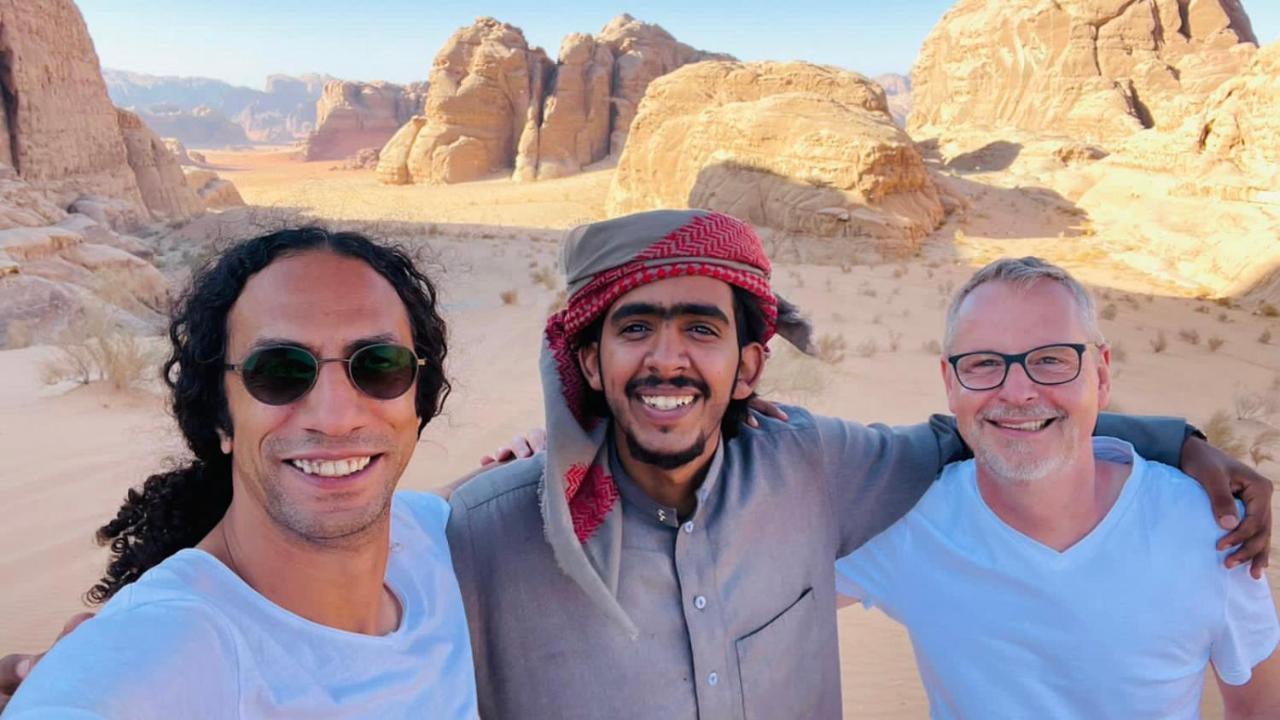 Wadi Rum Local Guide Extérieur photo